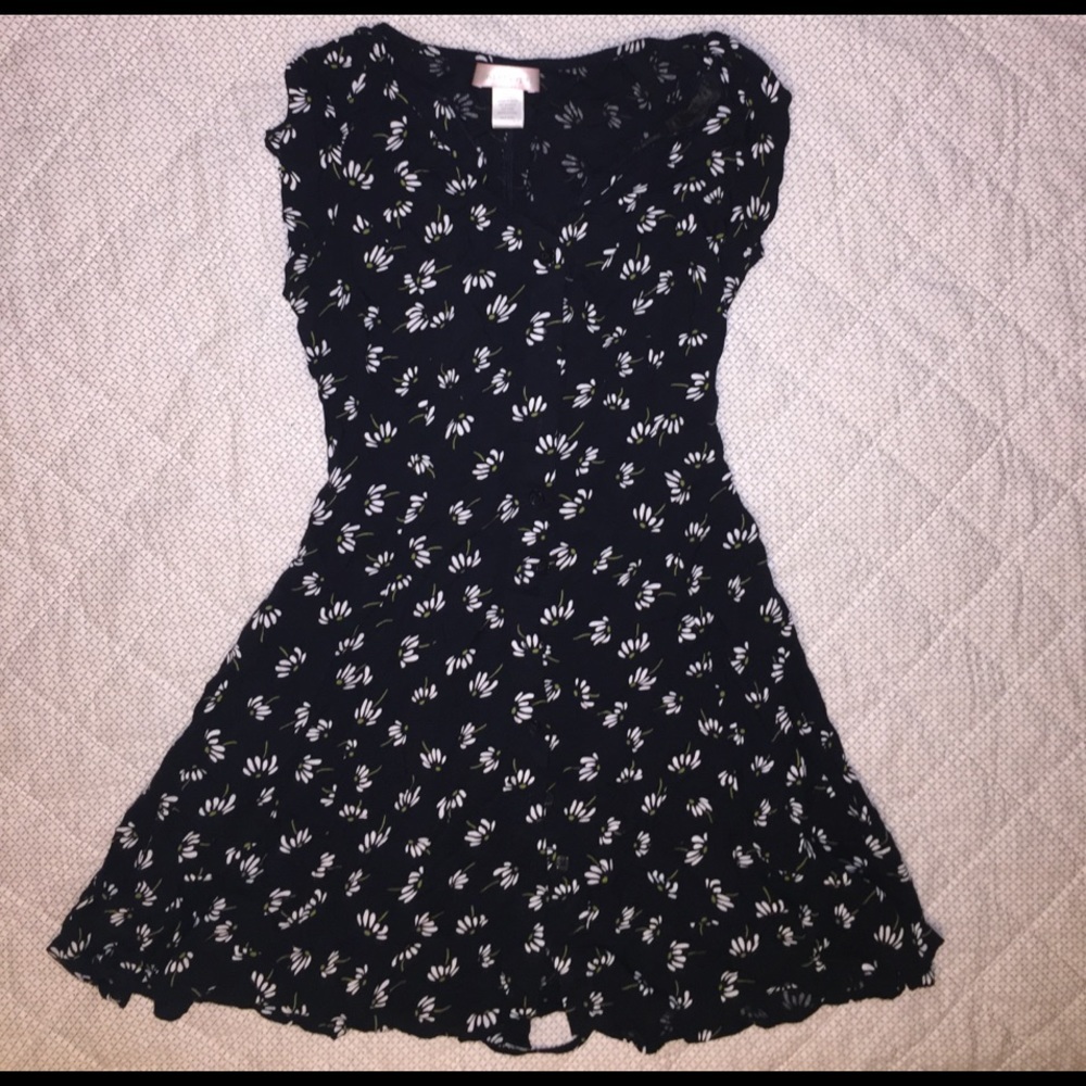 Daisy Button up sun dress