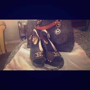 Never used 2016 MK Bag + Size 6 Shoes