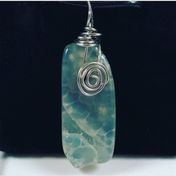 RESERVED! Women boho light green quartz necklace - Picture 4 of 6