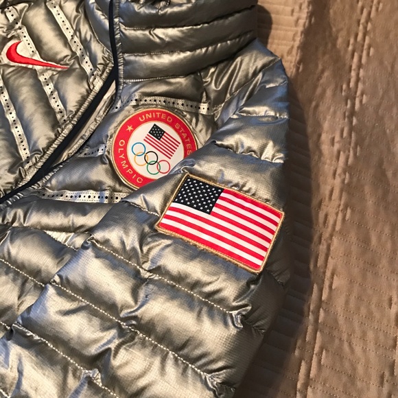 Nike Olympic Coat - Picture 4 of 8