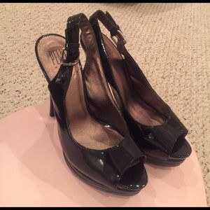 Pelle Black Peep Toe Heel