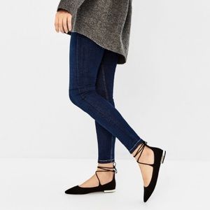 LACE UP BALLET FLATS