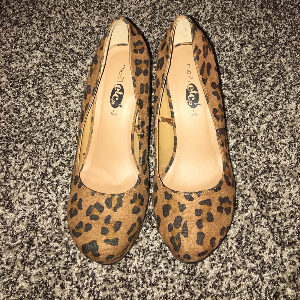 Cheetah Wedges