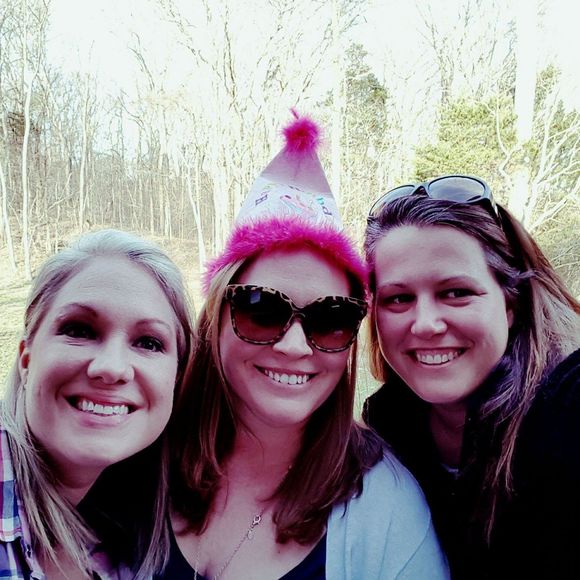 Meet your Posher, Jennifer - Picture 1 of 1