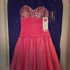 Beaded coral prom dress (size 6)