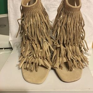 Steve Madden high heel 3layer fringe
