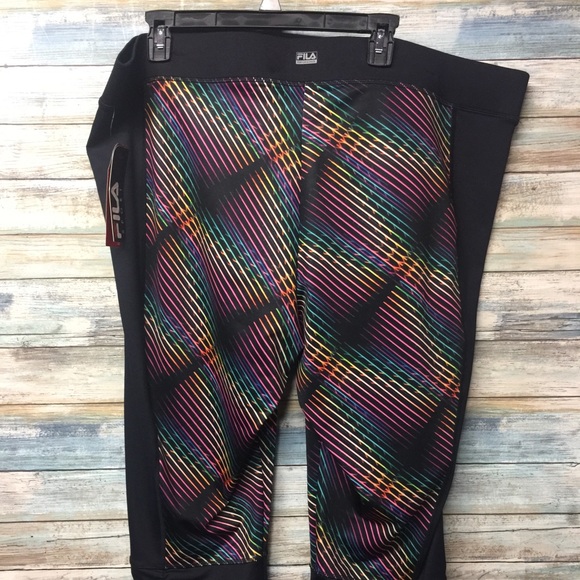 Fila printed paradise workout plus size capris - Picture 3 of 3