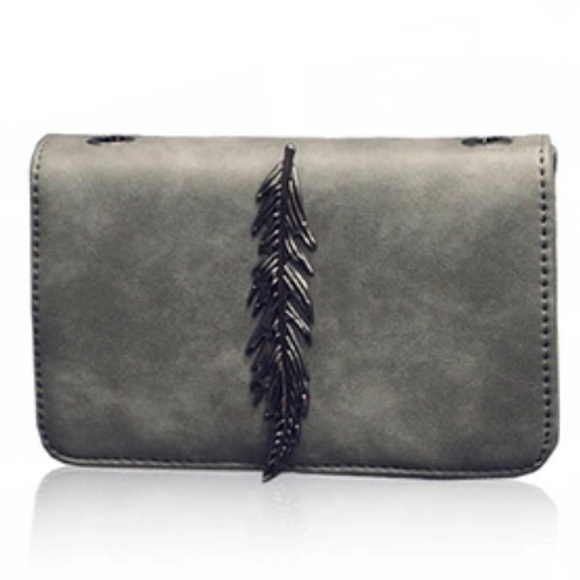 LAST Gray Leather Feather detail messenger clutch - Picture 2 of 8