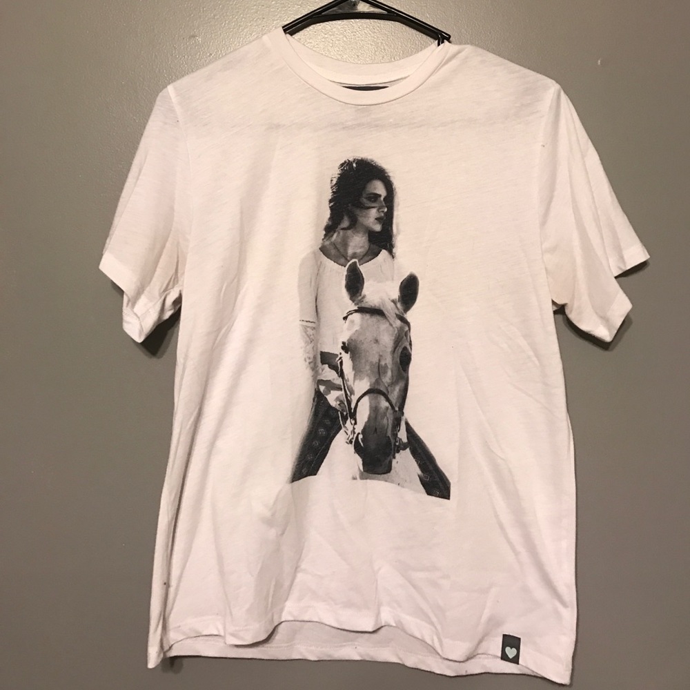 Kendall & Kylie shirt
