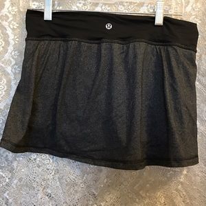 Size M Lululemon Skirt/Skort