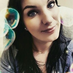 Meet your Posher, Kelsie