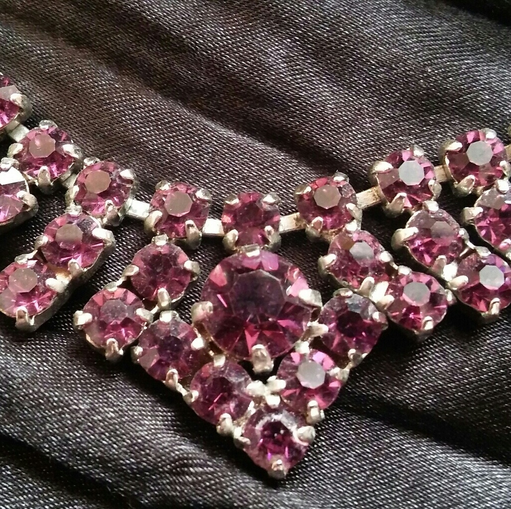 Vintage Purple/Pink Rhinestone Necklace