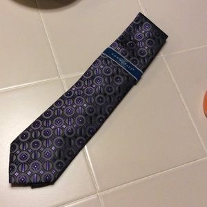 Men's tie circles of black grey purple