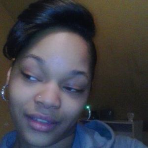 Meet your Posher, Beverly