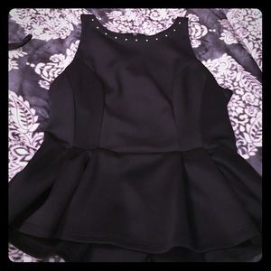 Black sleeveless top