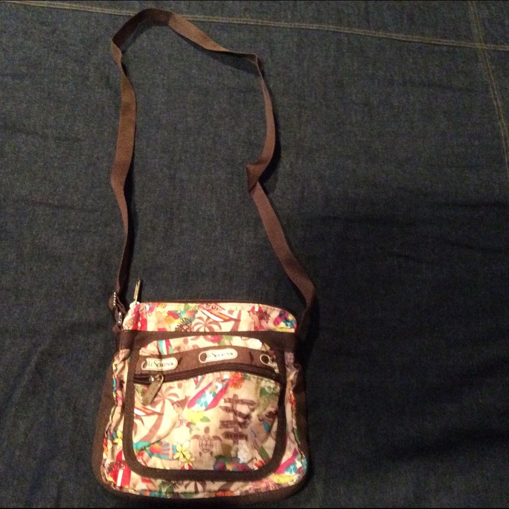LeSportsac Crossbody Bag - excellent condition