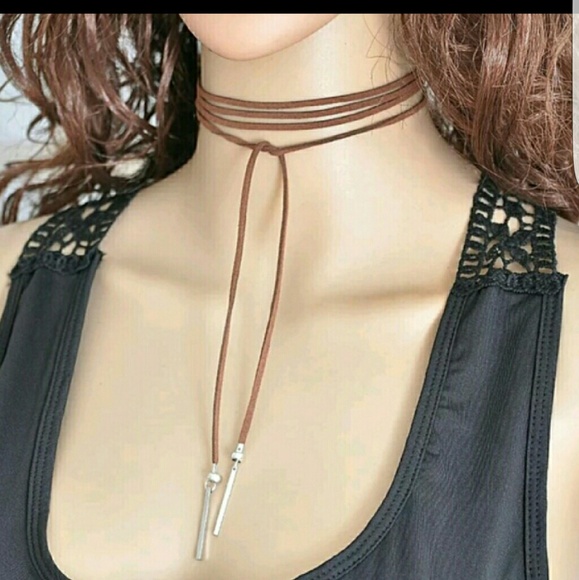 🌹Long Brown Velvet Choker Necklace W/Pendant! - Picture 2 of 3