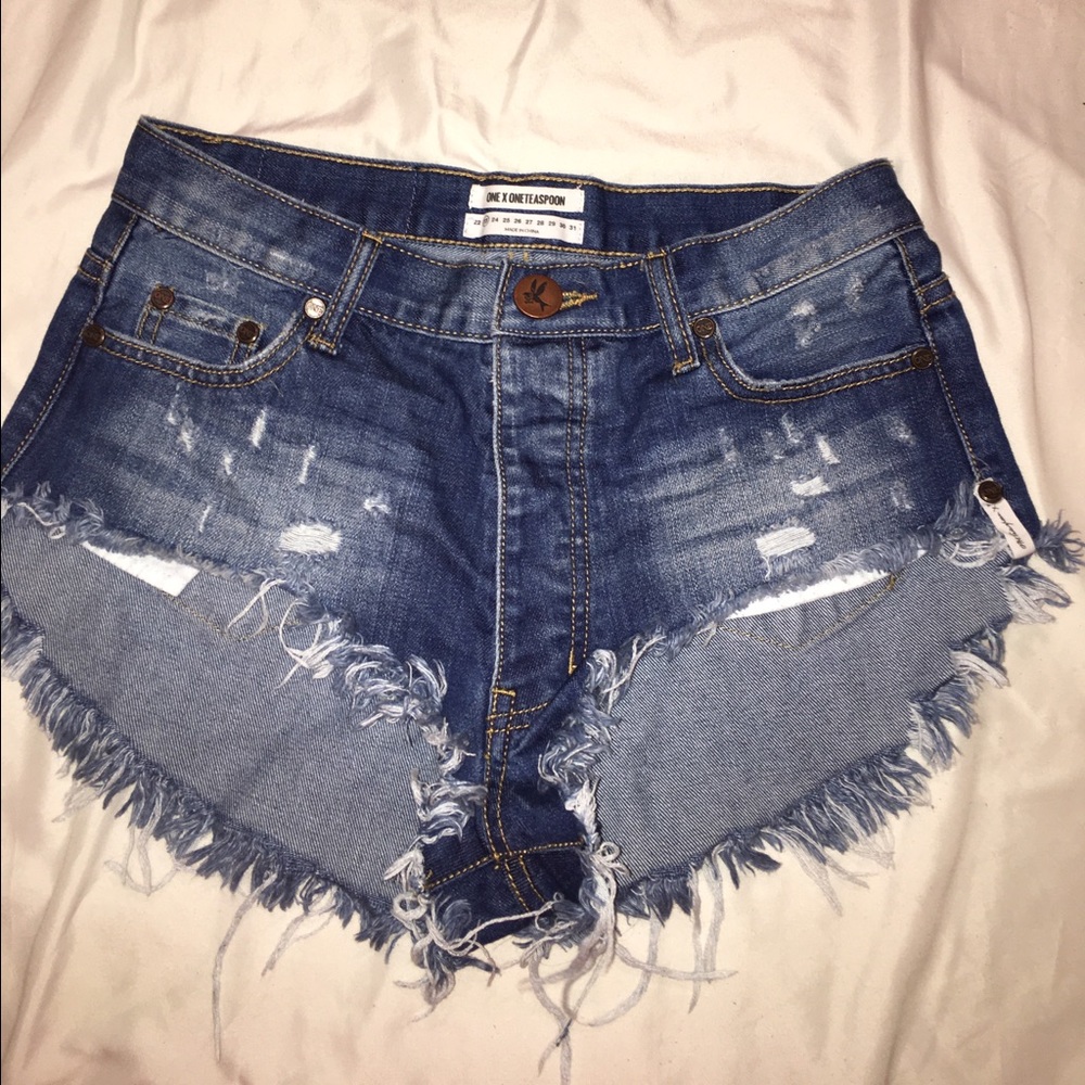 One Teaspoon Rollers Short Size 23