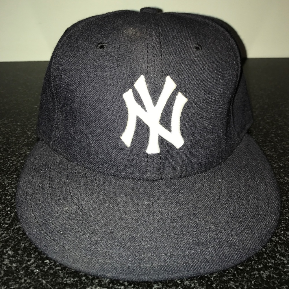 New York Yankees hat