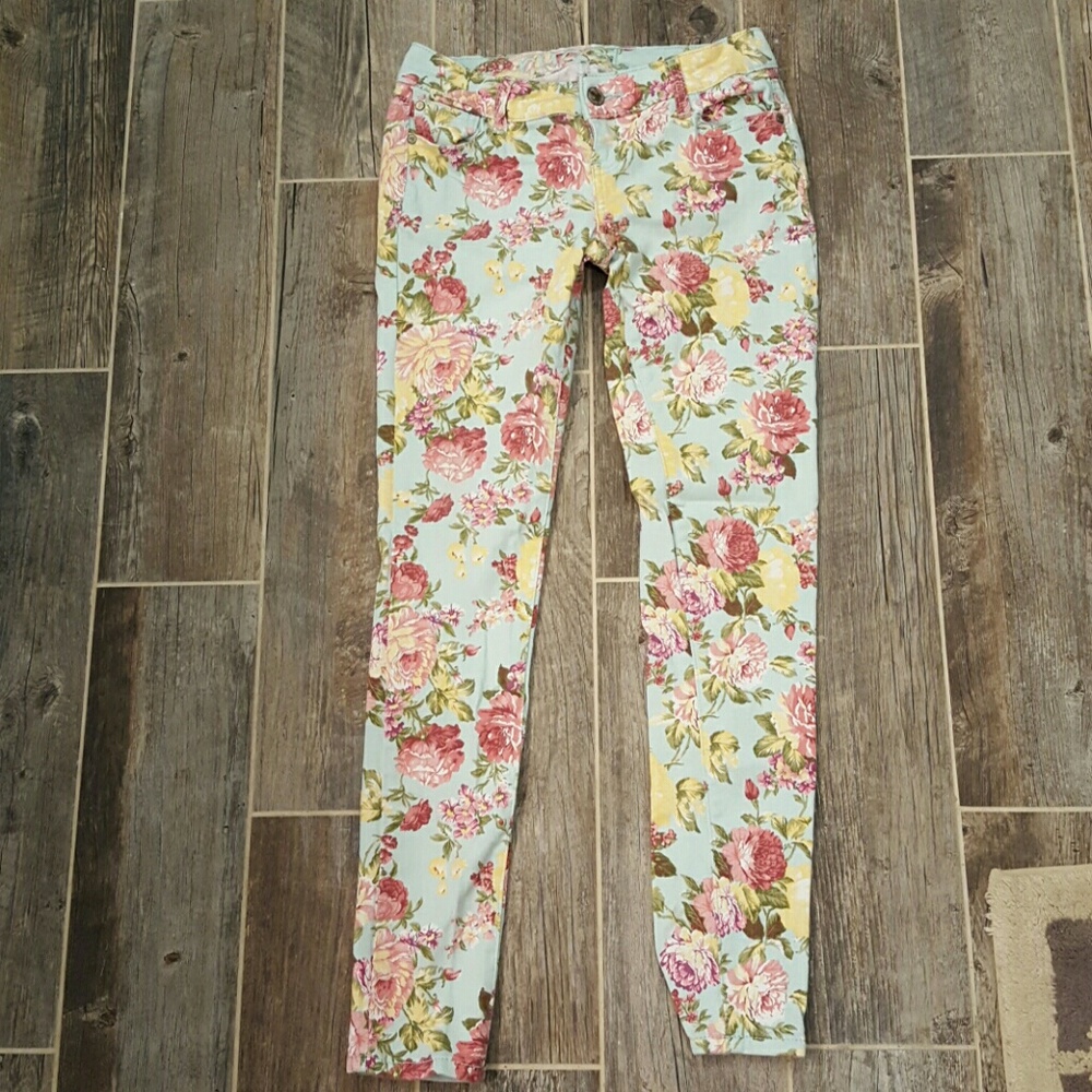 Spring skinny pants