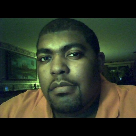 Meet your Posher, Chris - Picture 1 of 1
