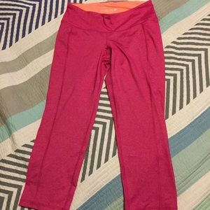 Old Navy active (workout) crops