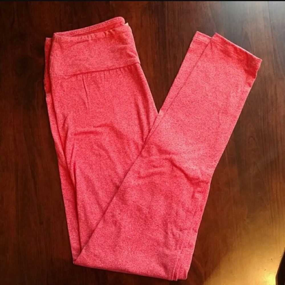 LuLaRoe Heathered Red TC Leggings