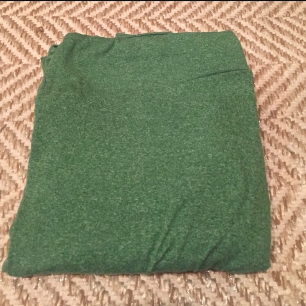 LuLaRoe Heathered Green TC Leggings