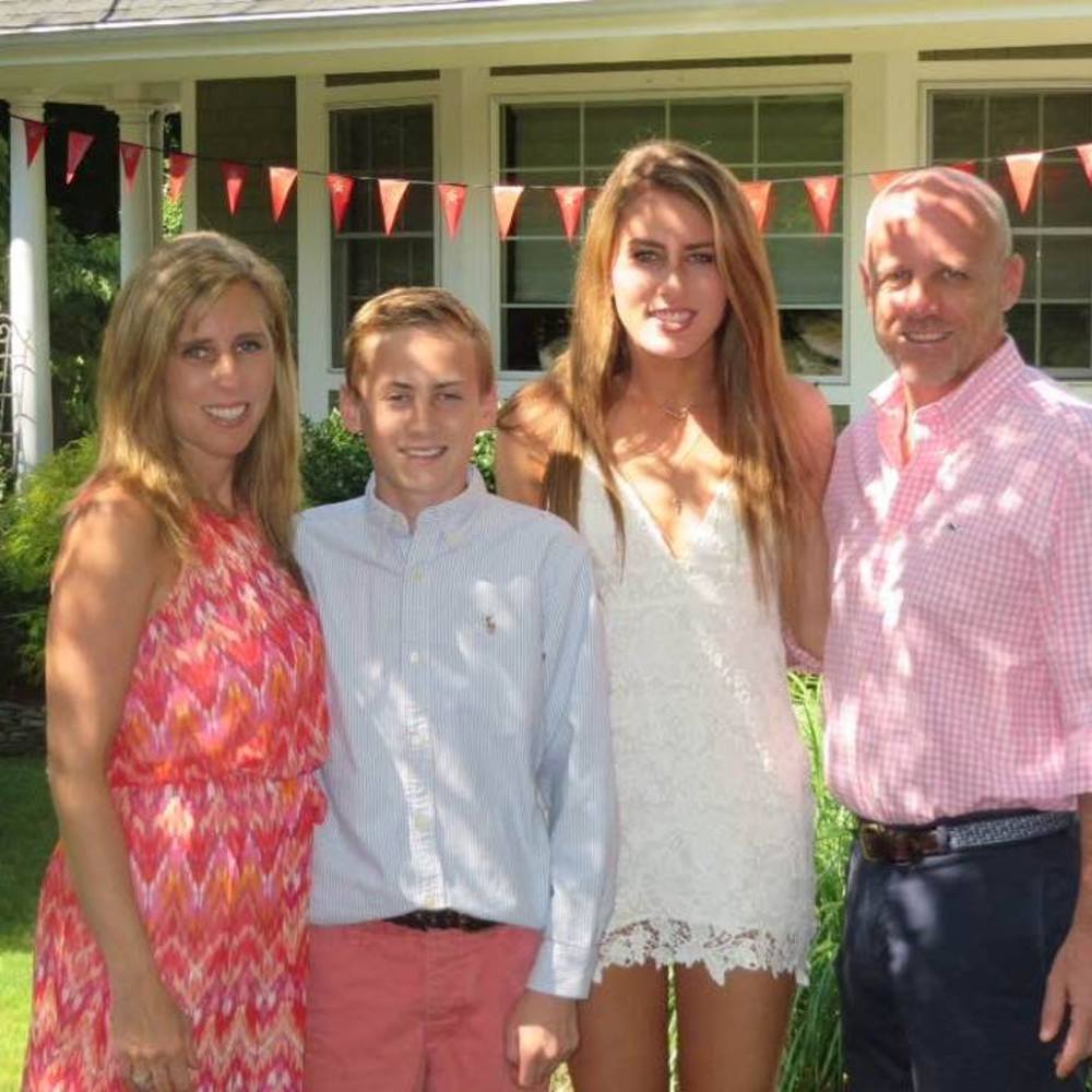 Meet your Posher, Denise