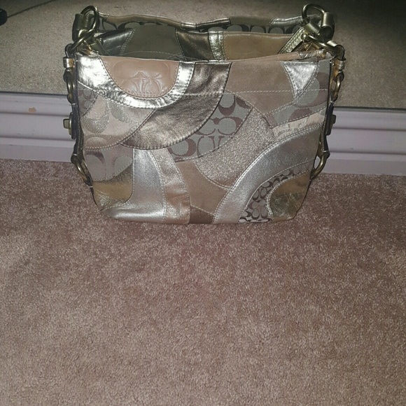 Authentic Coach Print Purse - Picture 1 of 3