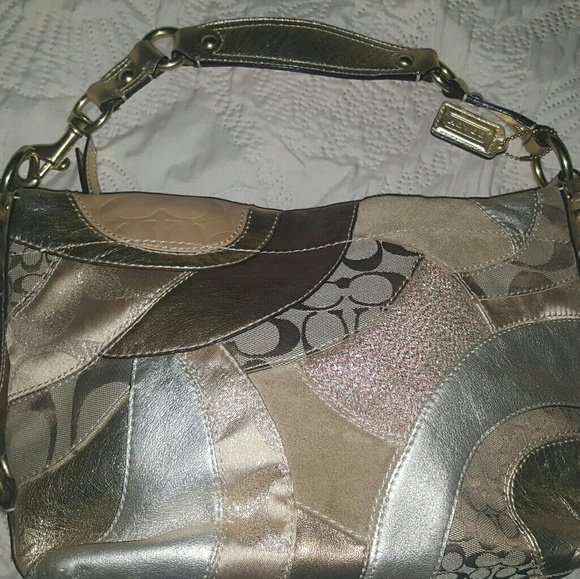 Authentic Coach Print Purse - Picture 2 of 3