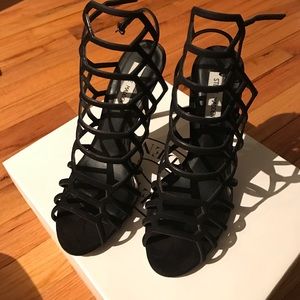 Steve Madden Slither Heel