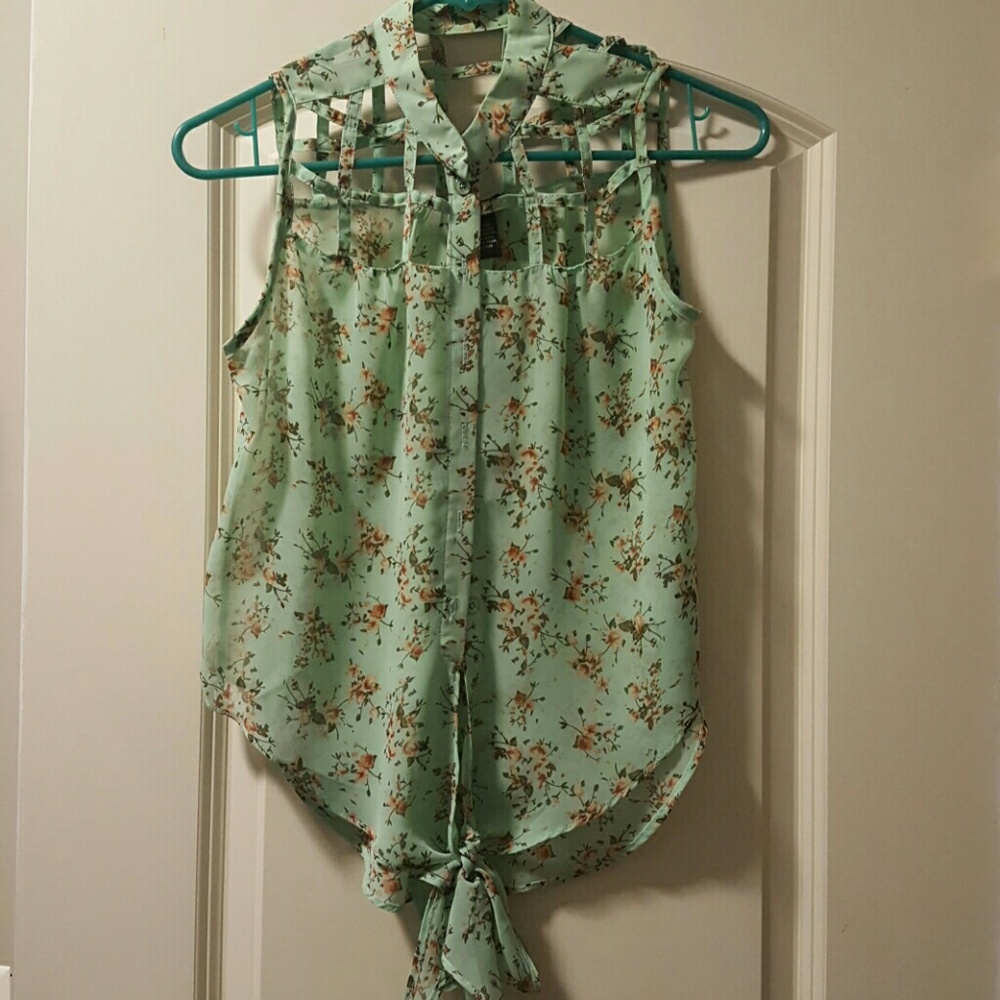 Floral tank