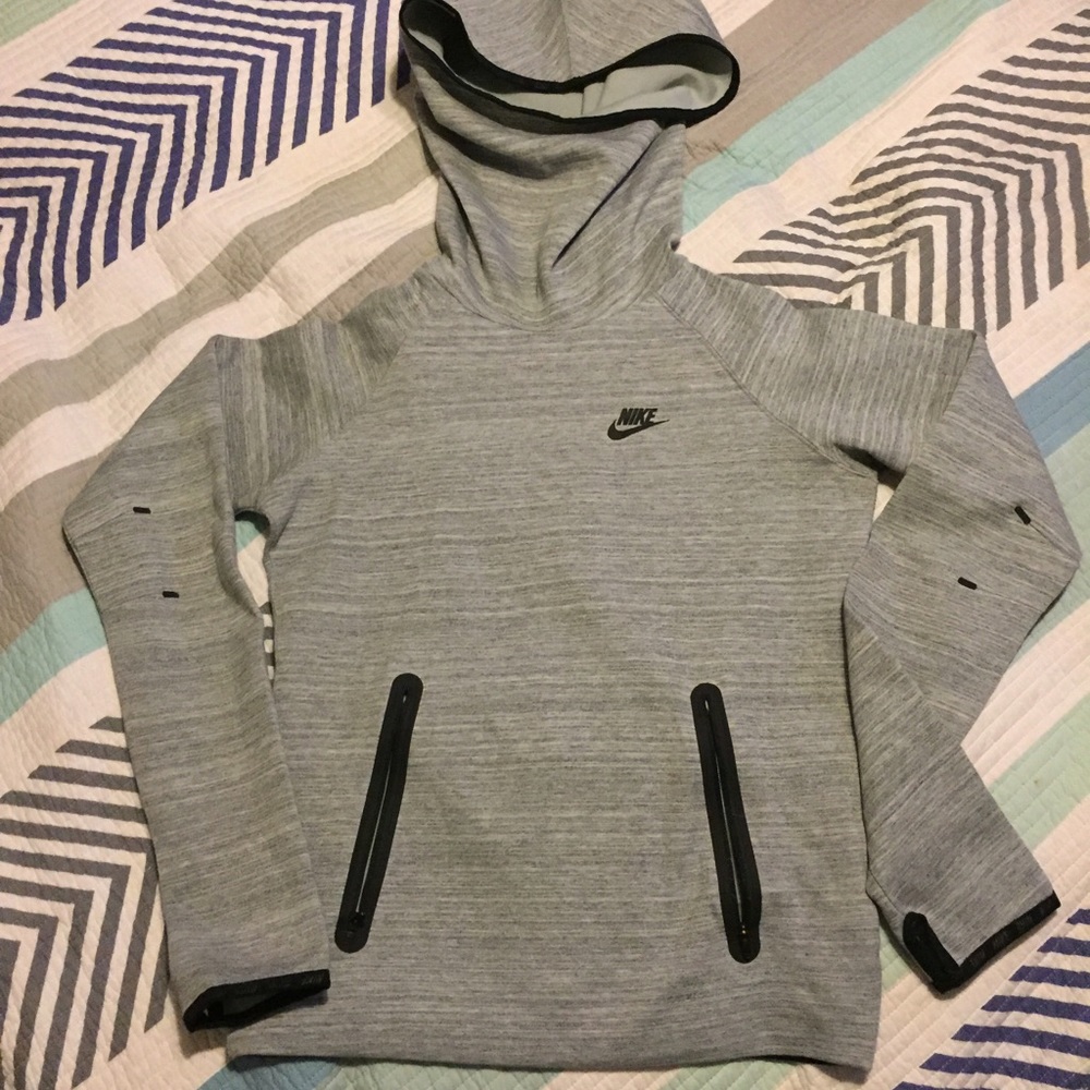 Nike hoodie, size Small, EUC