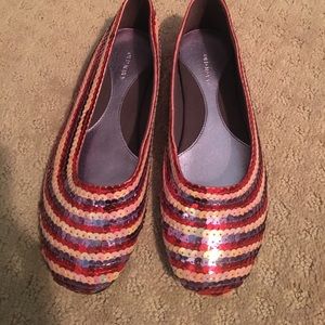 Cute multi colored flats!