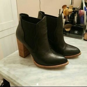 Chinese Laundry Black Booties