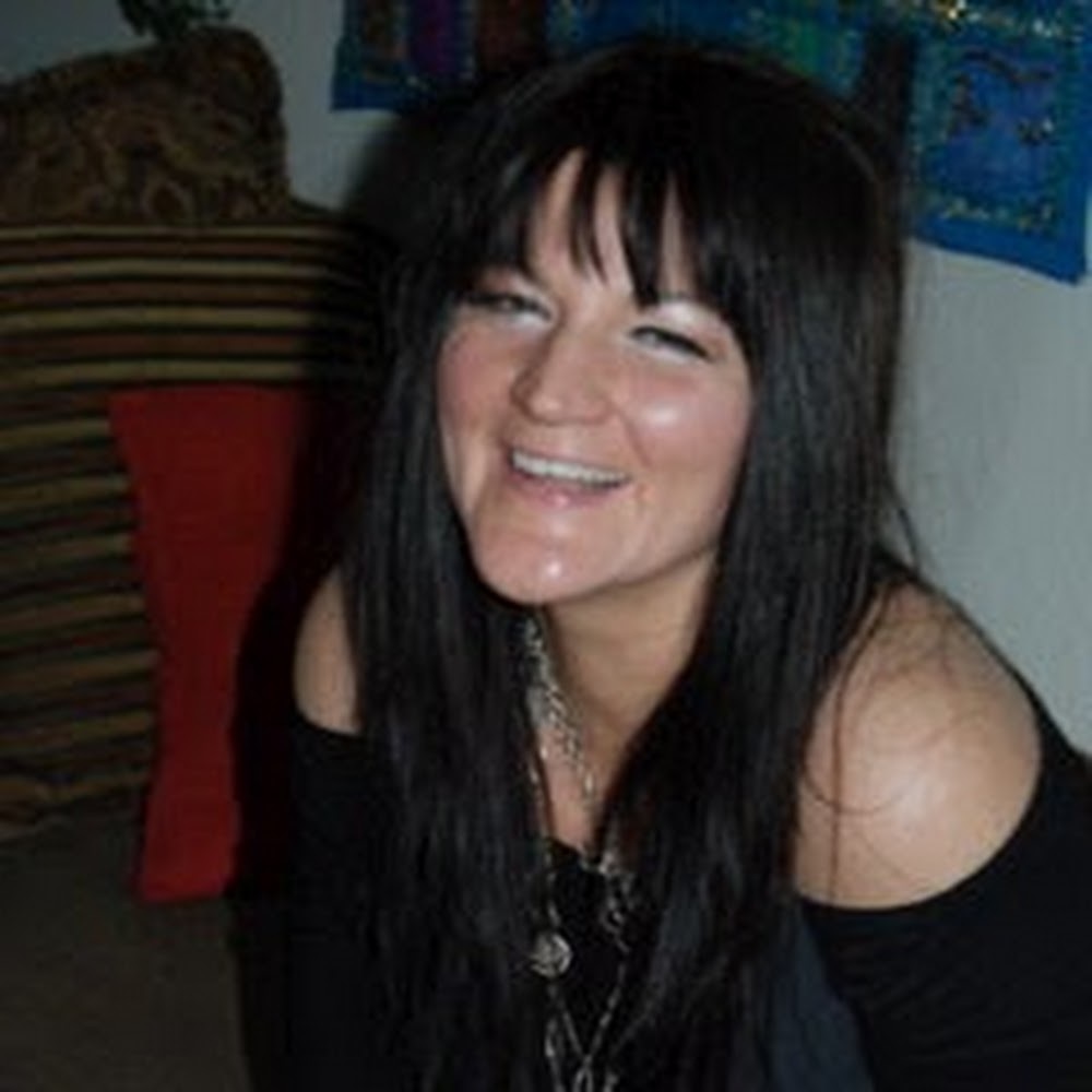 Meet your Posher, Deanna