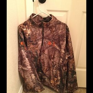 NWT Cabelas camo coat