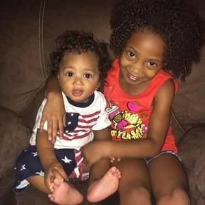 Meet your Posher, Laurie whitechick