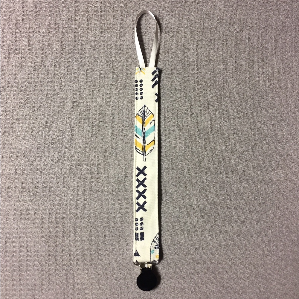 Unisex Baby Pacifier Clip - Handmade/NEW