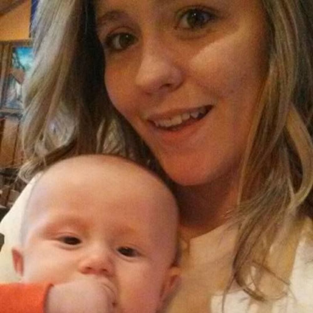 Meet your Posher, Leaira