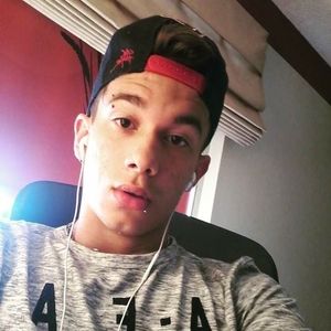 Meet your Posher, Christopher