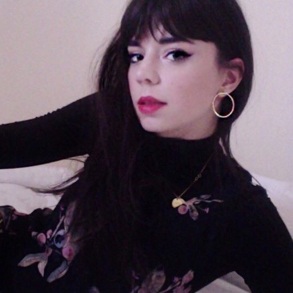 Meet your Posher, Caylee