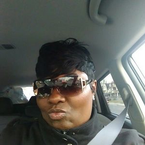 Meet your Posher, Tamika