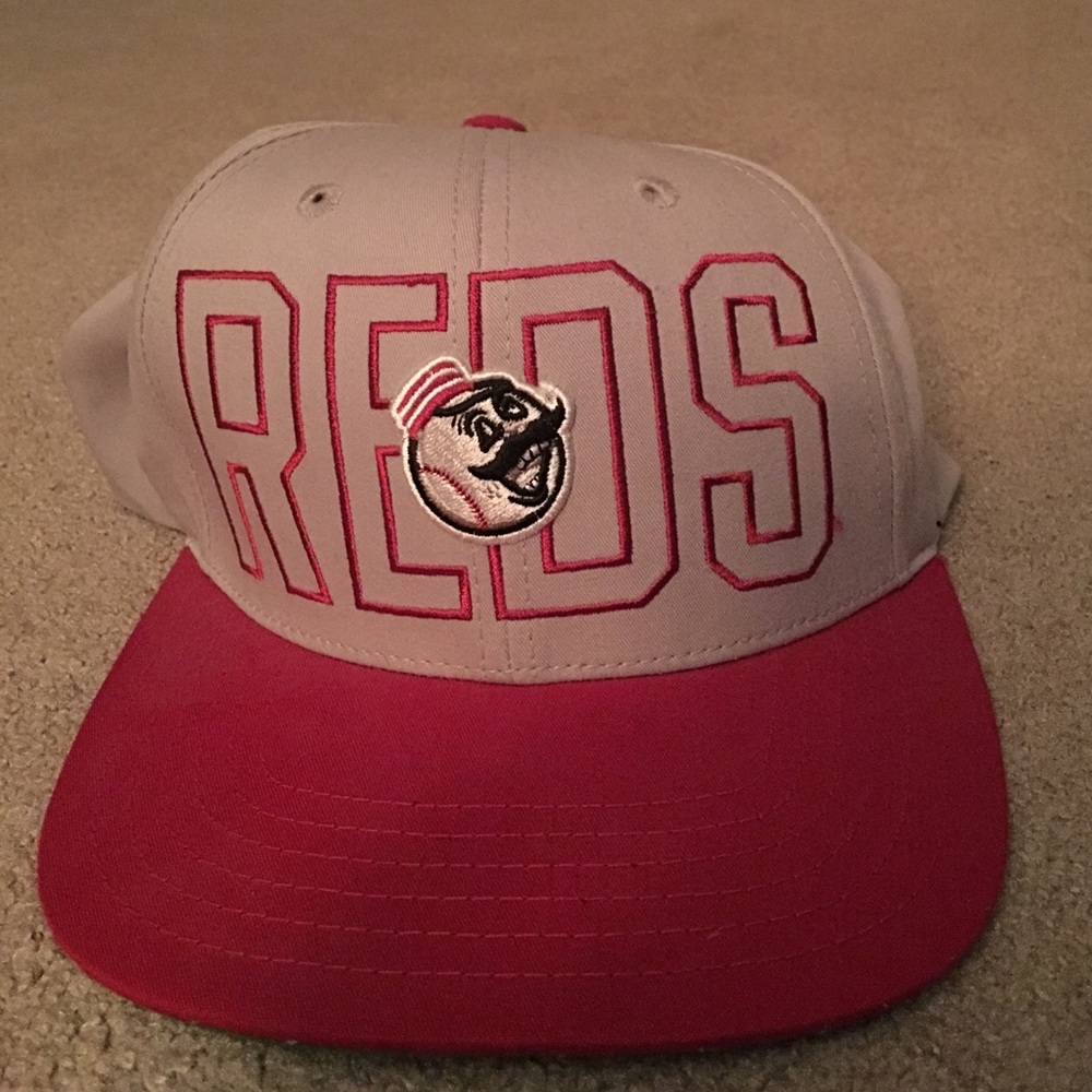 American needle reds SnapBack hat