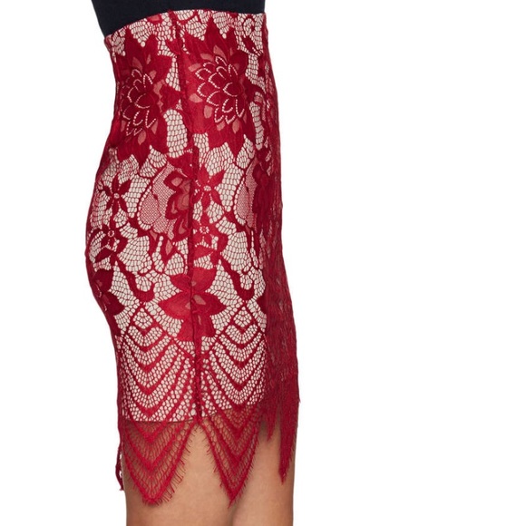 Tart Ursula Lace Skirt Persian Red L - Picture 3 of 5