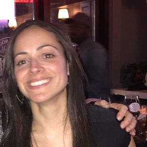 Meet your Posher, Angelica