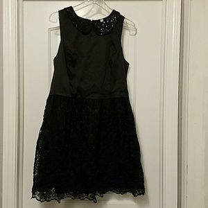 Black lace dress