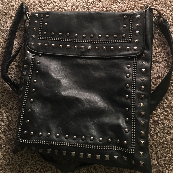 Black crossbody purse - Picture 2 of 2