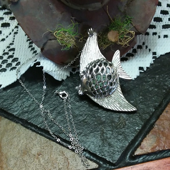 Jewelry - Essential oil diffuser fish necklace
